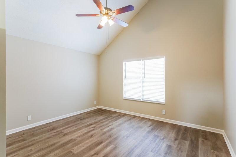 1,985/Mo, 1016 Mansker Dr Goodlettsville, TN 37072 Main Bedroom View