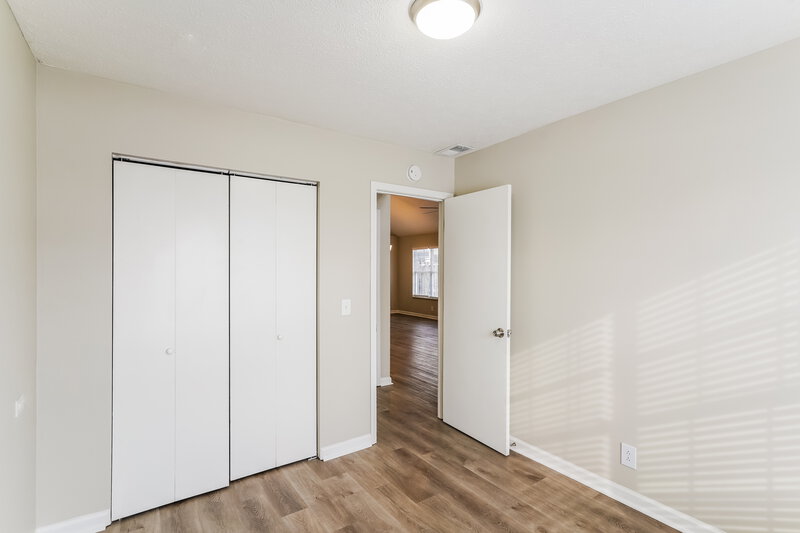 1,985/Mo, 1016 Mansker Dr Goodlettsville, TN 37072 Bedroom View 3