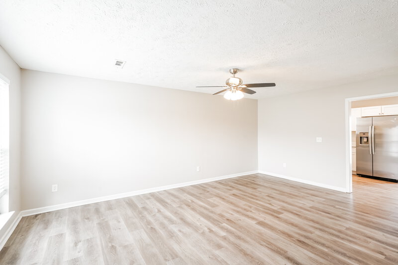 1,985/Mo, 4006 Deer Run Trace Spring Hill, TN 37174 Living Room View 2