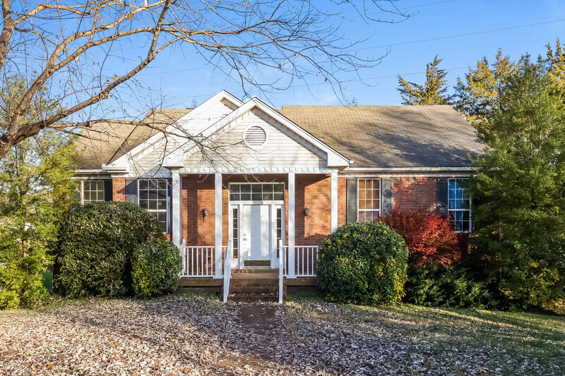 3,150/Mo, 100 E Harbor Hendersonville, TN 37075 External View