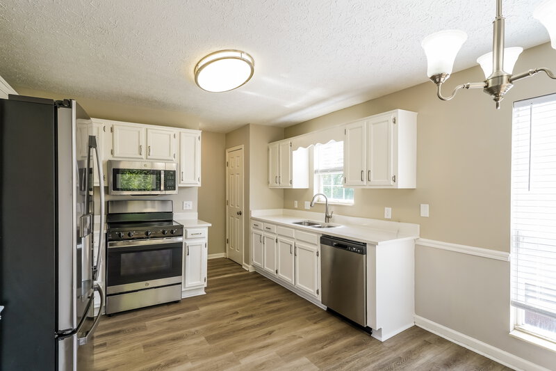 2,870/Mo, 100 E Harbor Hendersonville, TN 37075 Kitchen View