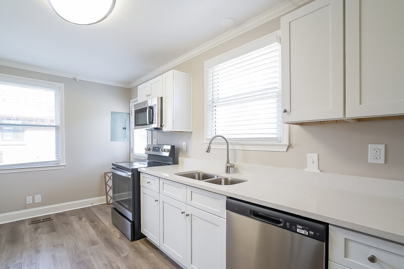 1,615/Mo, 2614 Sterling Boone Dr Nashville, TN 37210 Kitchen View