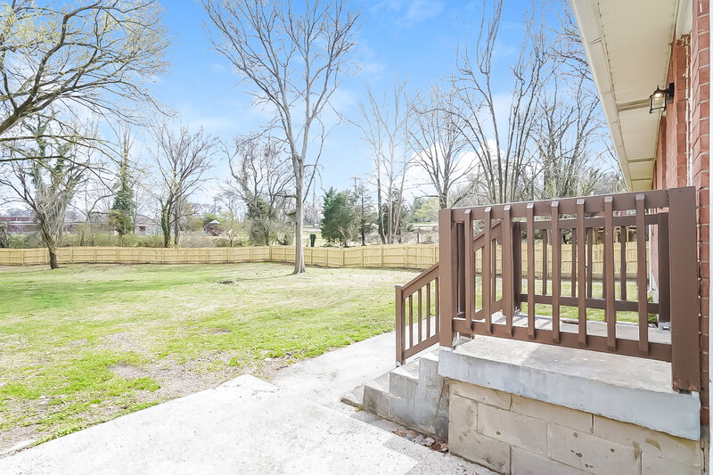 1,615/Mo, 2614 Sterling Boone Dr Nashville, TN 37210 Rear Entrance View