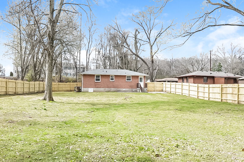 1,615/Mo, 2614 Sterling Boone Dr Nashville, TN 37210 Rear View