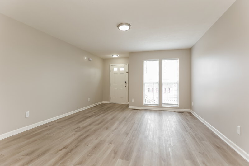 2,560/Mo, 2561 Jordan Ridge Dr Nashville, TN 37218 Living Room View