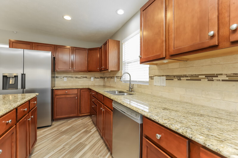 2,560/Mo, 2561 Jordan Ridge Dr Nashville, TN 37218 Kitchen View 3