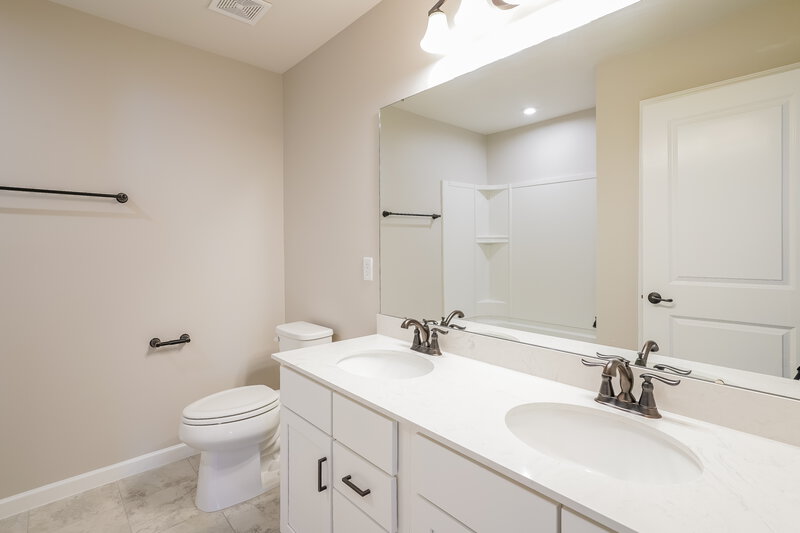 5,230/Mo, 9721 Katz Ln Brentwood, TN 37027 Bathroom View