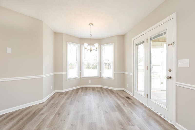 2,810/Mo, 2237 Red Mile Rd Murfreesboro, TN 37127 Dining Room View 2