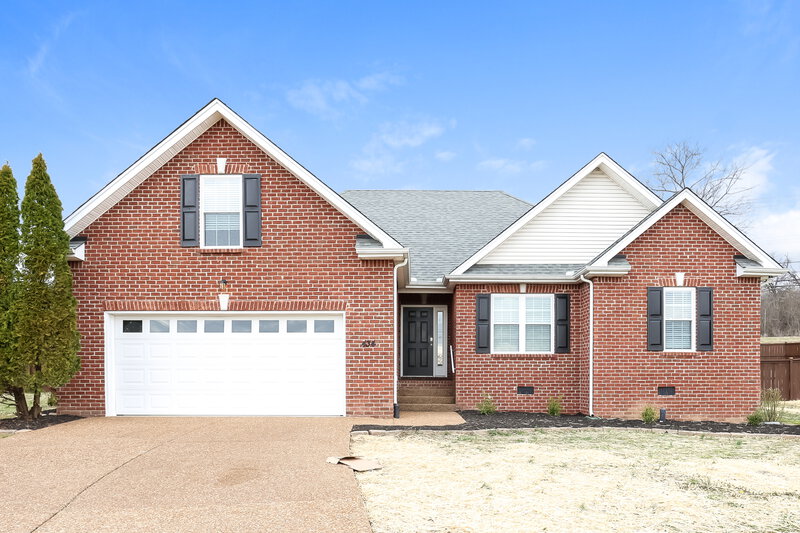 2,380/Mo, 434 N Rocky Top St Gallatin, TN 37066 External View