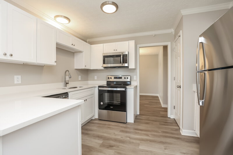 2,500/Mo, 3068 Chateau Valley Dr Nashville, TN 37207 Kitchen View 2