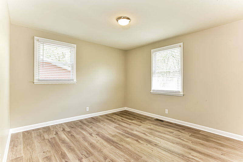 2,265/Mo, 4983 Karen Ray Dr Antioch, TN 37013 Bedroom View