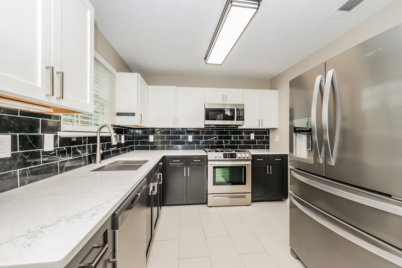3,740/Mo, 1102 Seven Oaks Blvd Smyrna, TN 37167 Kitchen View