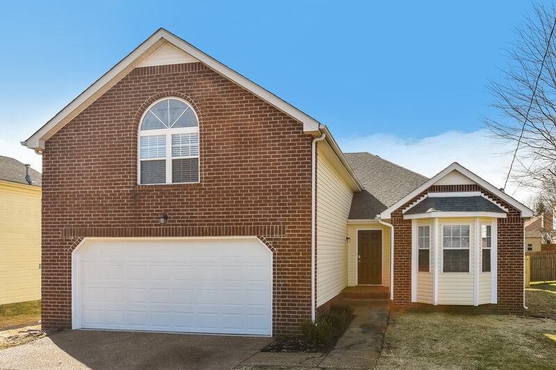 2,305/Mo, 5304 Sunnyvale Dr Antioch, TN 37013 External View