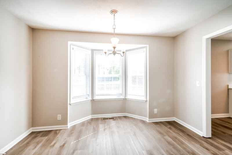 2,310/Mo, 5304 Sunnyvale Dr Antioch, TN 37013 Dining Room View