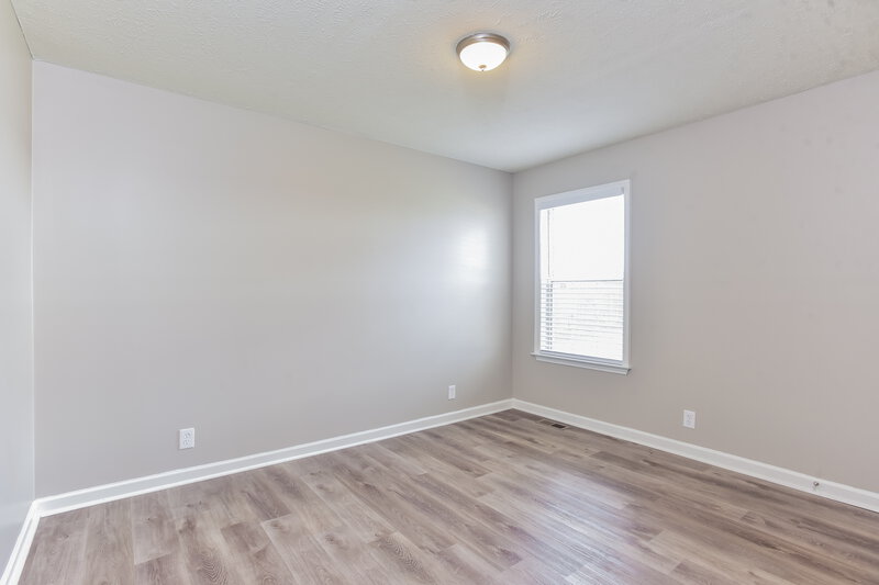 2,305/Mo, 5304 Sunnyvale Dr Antioch, TN 37013 Bedroom View