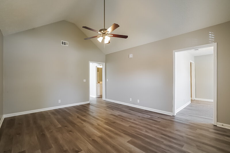 1,705/Mo, 4837 Nina Marie Ave Murfreesboro, TN 37129 Living Room View 2