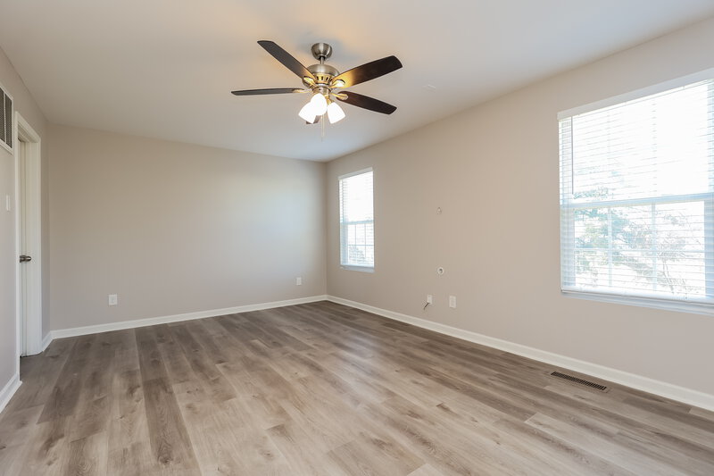 2,575/Mo, 5320 Ryan Allen Cir Whites Creek, TN 37189 Main Bedroom View