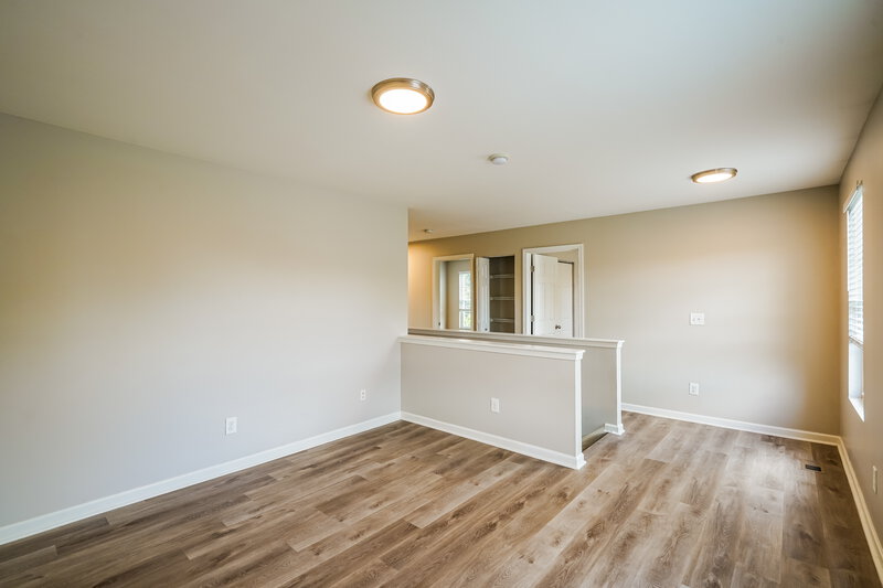 2,495/Mo, 5320 Ryan Allen Cir Whites Creek, TN 37189 Loft View