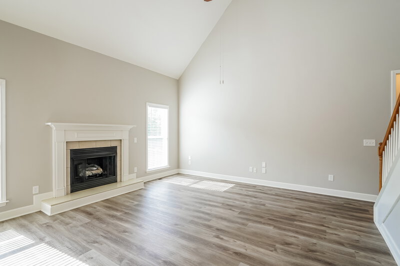2,630/Mo, 1001 Tulip Blossom Dr Hermitage, TN 37076 Living Room View