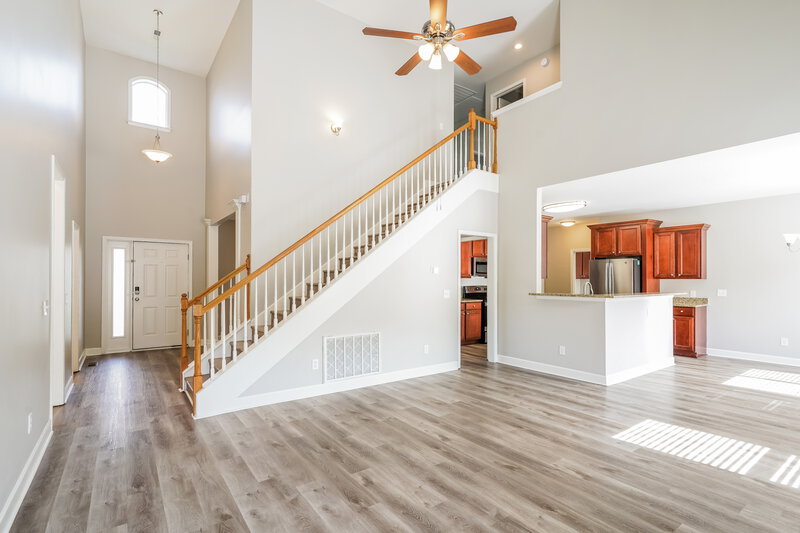 2,630/Mo, 1001 Tulip Blossom Dr Hermitage, TN 37076 Living Room View 2