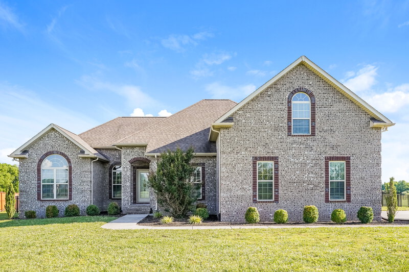 4,230/Mo, 156 Branham Mill Rd Gallatin, TN 37066 External View