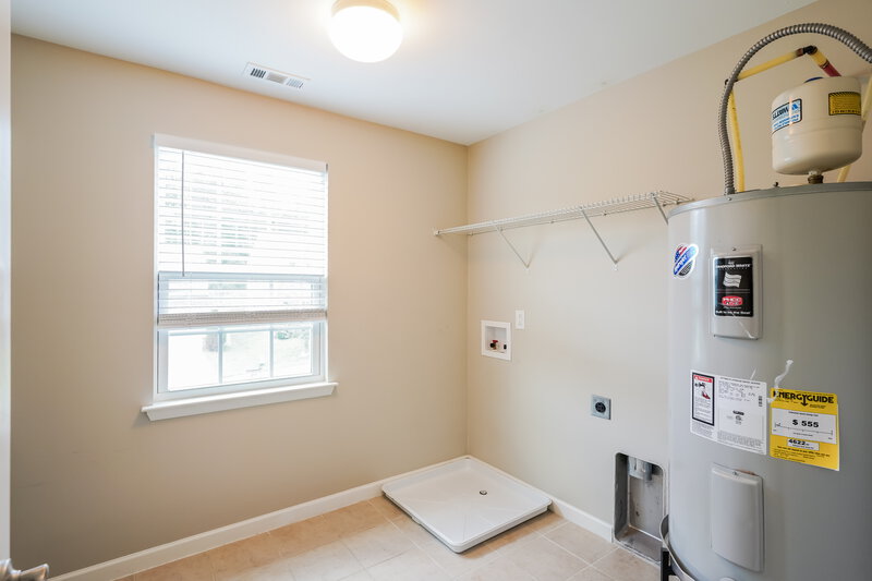 2,285/Mo, 408 Parmley Ln Nashville, TN 37207 Laundry Room View
