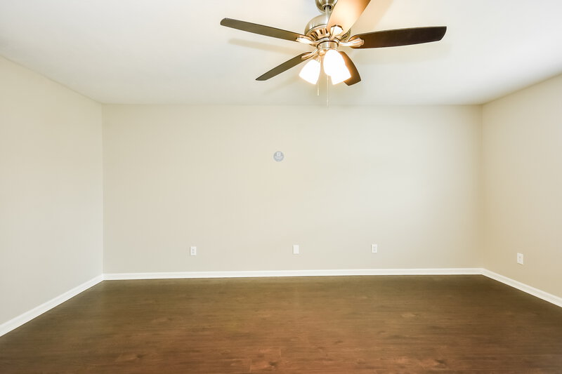 1,665/Mo, 311 Doe Ridge Ct Nashville, TN 37214 Living Room View 2