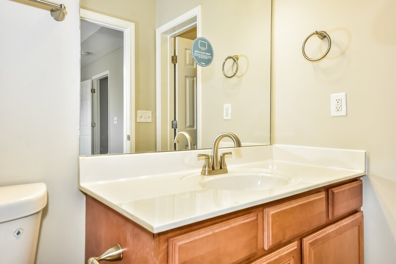1,665/Mo, 311 Doe Ridge Ct Nashville, TN 37214 Bathroom View