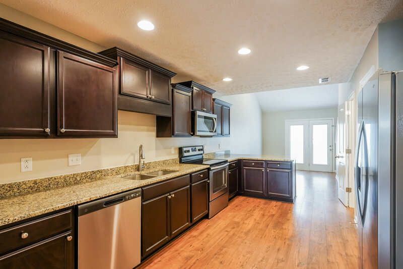 2,240/Mo, 4415 Prometheus Way Murfreesboro, TN 37128 Kitchen View 2