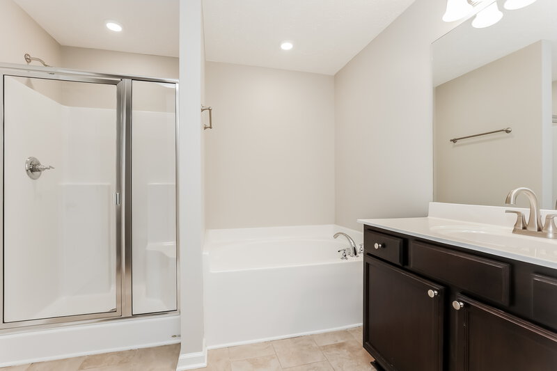 2,990/Mo, 4415 Prometheus Way Murfreesboro, TN 37128 Main Bathroom View