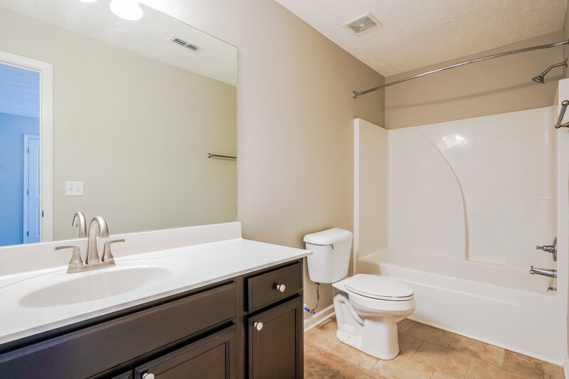 2,240/Mo, 4415 Prometheus Way Murfreesboro, TN 37128 Bathroom View