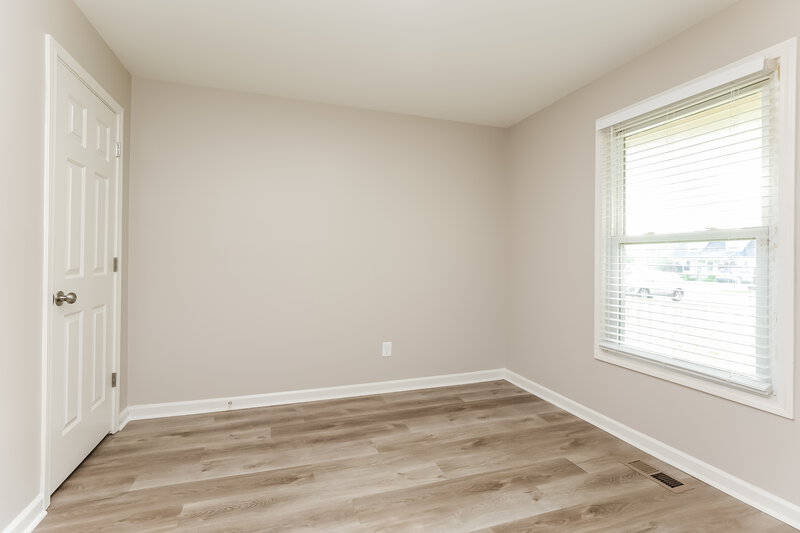 2,150/Mo, 1506 River Rock Blvd Murfreesboro, TN 37128 Bedroom View 2