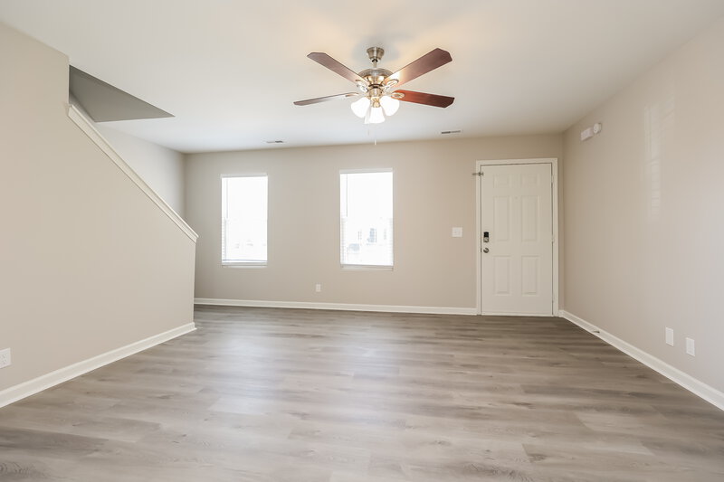 2,005/Mo, 5074 Boyd Dr Murfreesboro, TN 37129 Living Room View