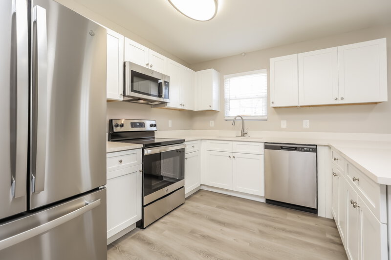 2,005/Mo, 5074 Boyd Dr Murfreesboro, TN 37129 Kitchen View