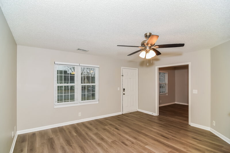 1,965/Mo, 2728 Painted Pony Dr Murfreesboro, TN 37128 Living Room View 3