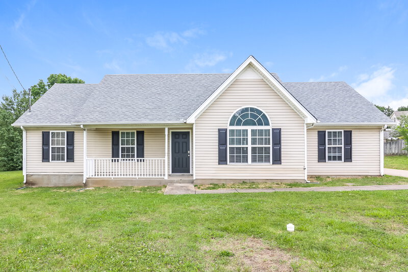 2,920/Mo, 1912 Guildford Dr La Vergne, TN 37086 External View