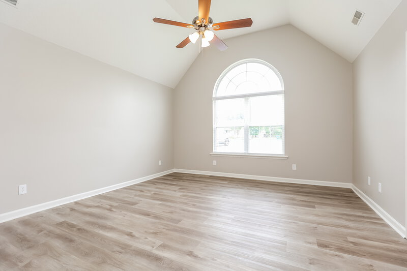 2,920/Mo, 1912 Guildford Dr La Vergne, TN 37086 Living Room View