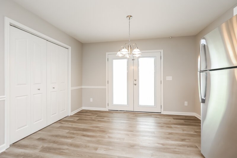 2,920/Mo, 1912 Guildford Dr La Vergne, TN 37086 Dining Room View 2