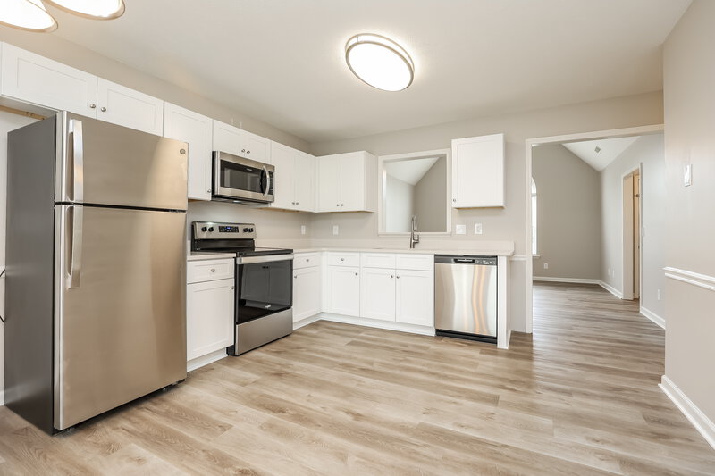 2,920/Mo, 1912 Guildford Dr La Vergne, TN 37086 Kitchen View