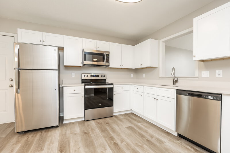 2,920/Mo, 1912 Guildford Dr La Vergne, TN 37086 Kitchen View 2