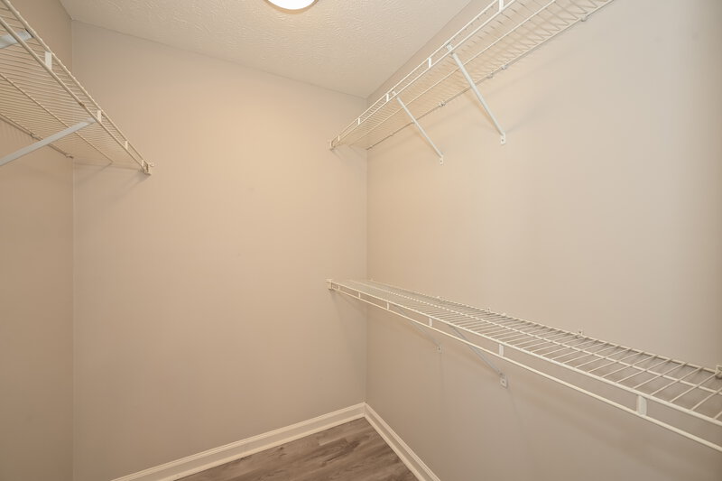 1,910/Mo, 1912 Guildford Dr La Vergne, TN 37086 Main Bathroom View 2