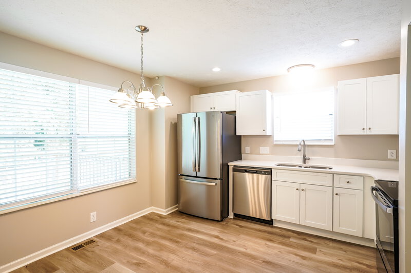 2,150/Mo, 811 Neelys Chase Dr Madison, TN 37115 Dining Room View