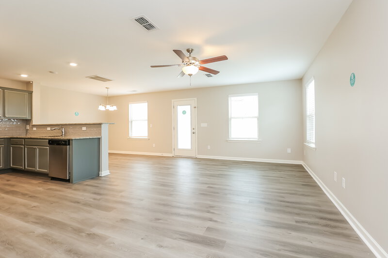 2,290/Mo, 237 Eusa Cantrell Ln Smyrna, TN 37167 Living Room View 2