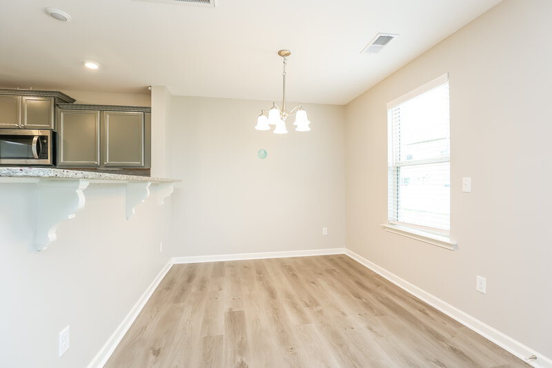 2,290/Mo, 237 Eusa Cantrell Ln Smyrna, TN 37167 Dining Room View 2