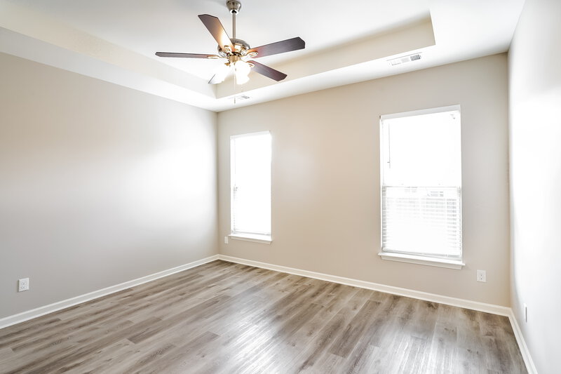2,440/Mo, 119 Annapolis Bend Cir Hendersonville, TN 37075 Main Bedroom View 2