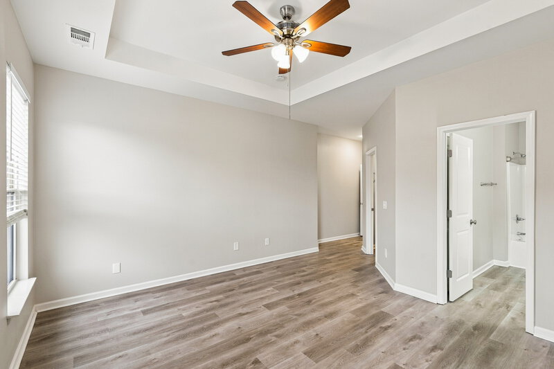 2,365/Mo, 119 Annapolis Bend Cir Hendersonville, TN 37075 Primary Bedroom View 2