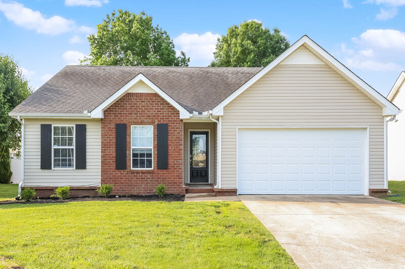 2,325/Mo, 1195 Saint Andrews Dr Murfreesboro, TN 37128 External View