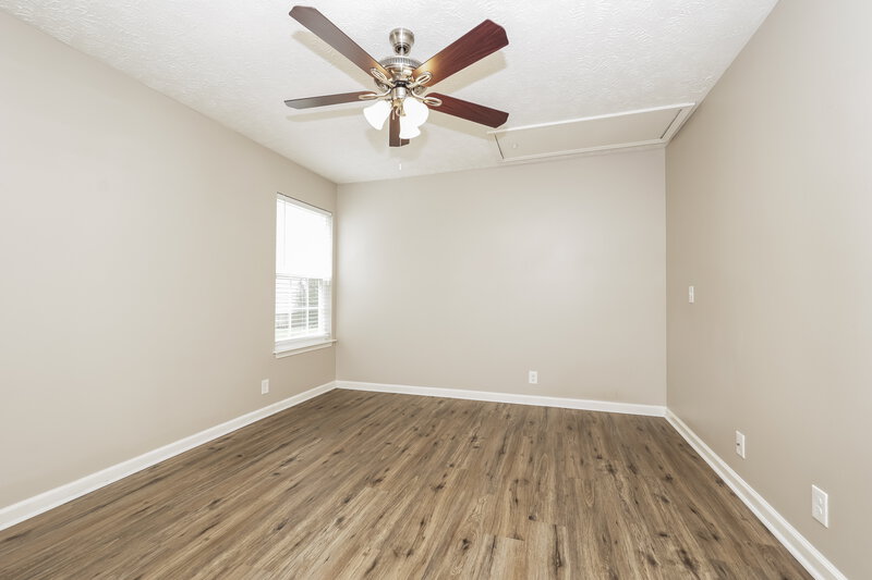 1,915/Mo, 233 Indian Park Dr Murfreesboro, TN 37128 Main Bedroom View 2