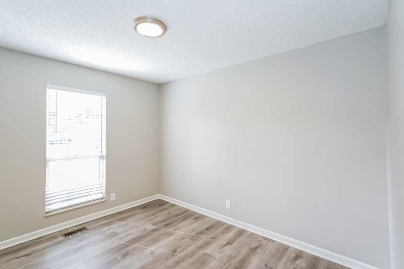 2,290/Mo, 5729 Collinwood Ct Antioch, TN 37013 Bedroom View 3