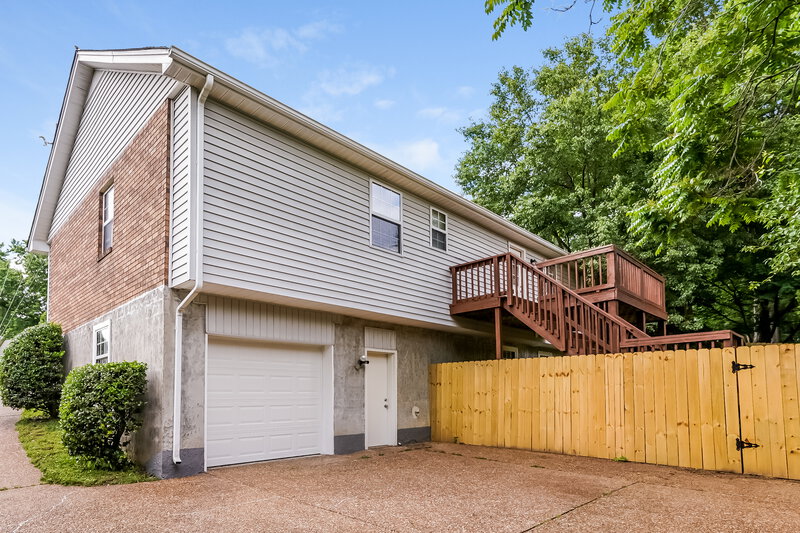 2,290/Mo, 5729 Collinwood Ct Antioch, TN 37013 Rear View